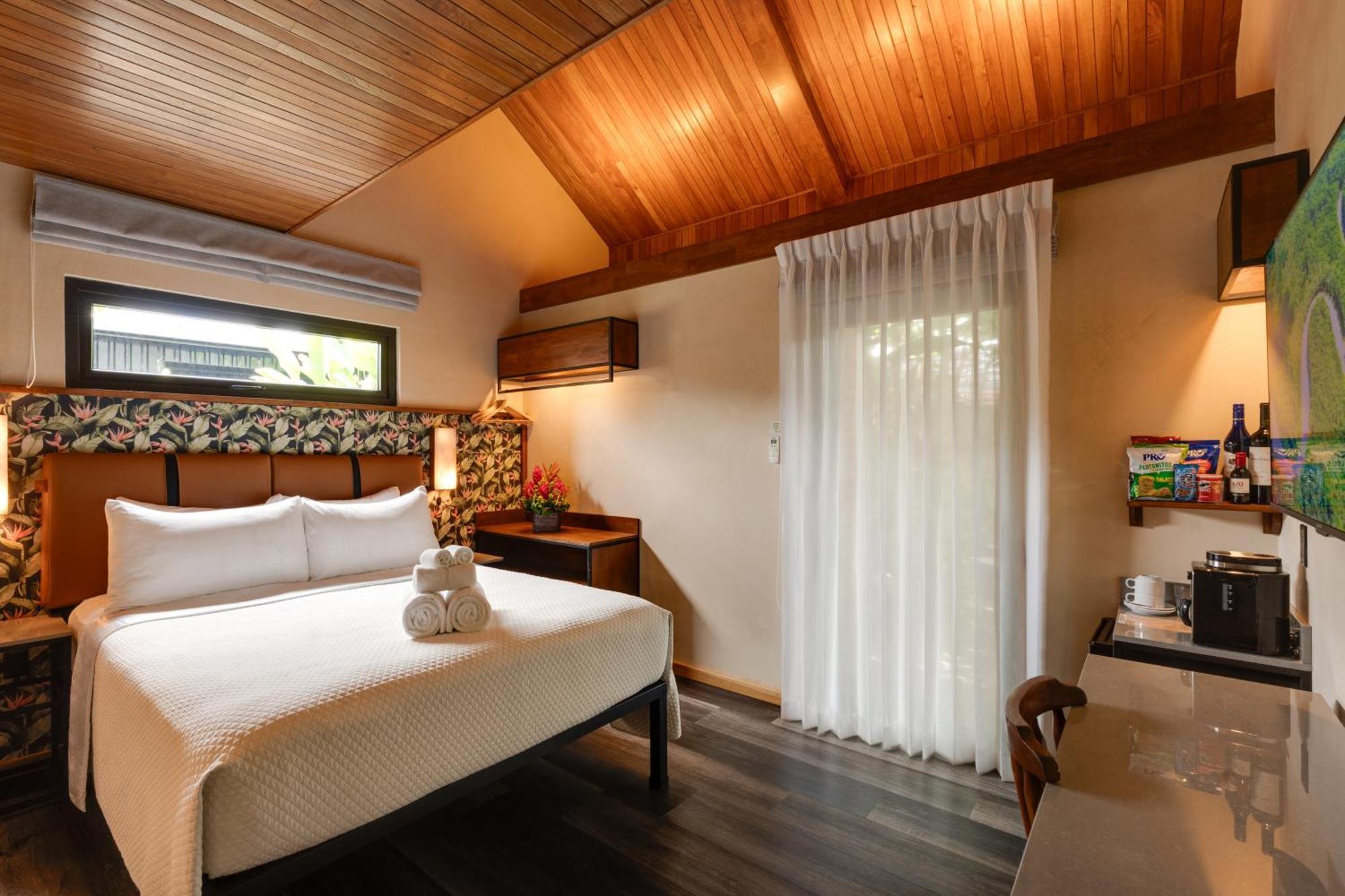 Suwa Villa Arenal Ла Фортуна Экстерьер фото